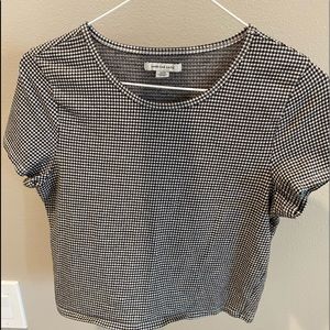 American eagle black and white checkered crop top